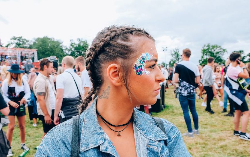 Virtual Vibes: Redefining Festivals & Events